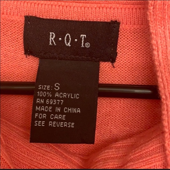 Softest sweater ever in peach-melon with cowl neck - Picture 6 of 9